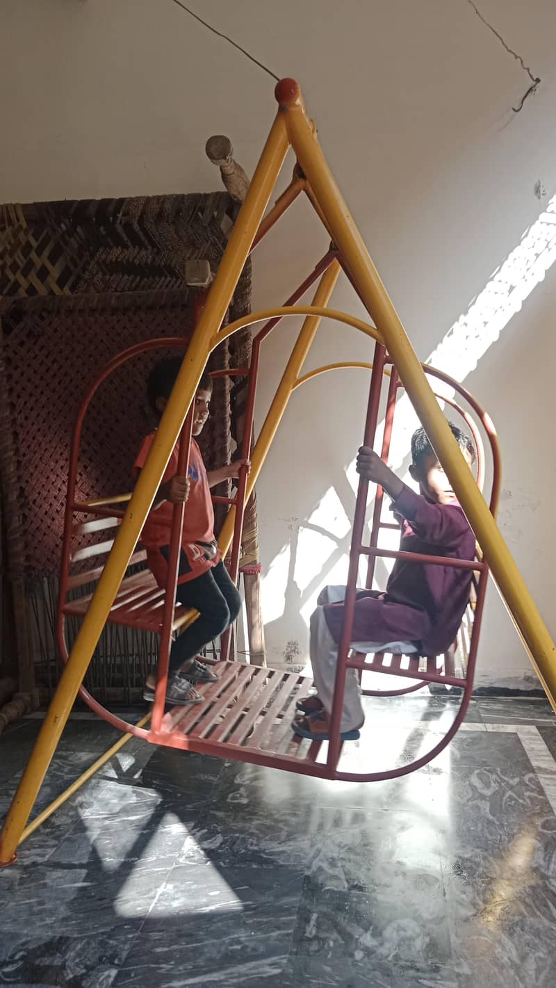 Solid Swingger Jhoola 1