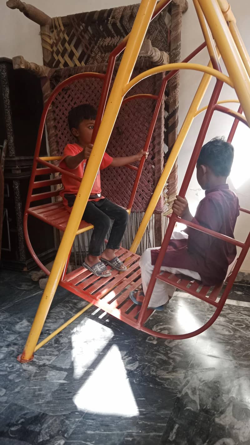 Solid Swingger Jhoola 3