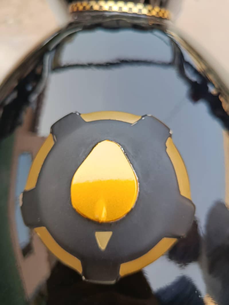 بہت کم استعمال کی ہے گھر سے اکیڈمی اکیڈمی سے اگر صاف ستھری ہے 4