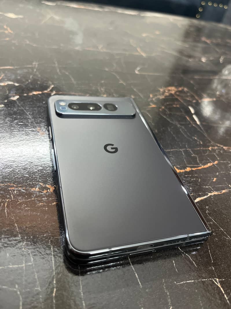 GOOGLE PIXEL FOLD 0