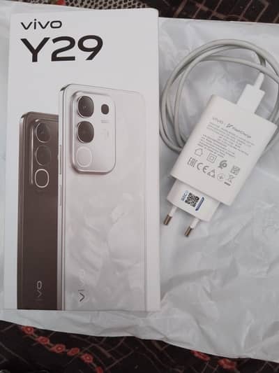 Vivo V29(Ram8 Rom256  one week use