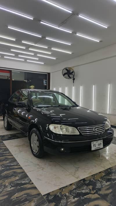 Genuine 2nd onwer Nisaan Sunny  1.6