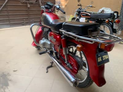 Honda bike CD 200 CC roadmaster
