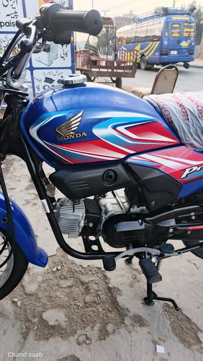 Honda pridor 24 model APL hai 7000 klm use only, 03396464638