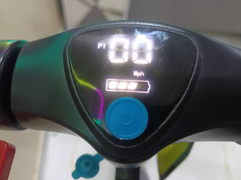 ELECTRIC SCOOTER HOVER 1 1