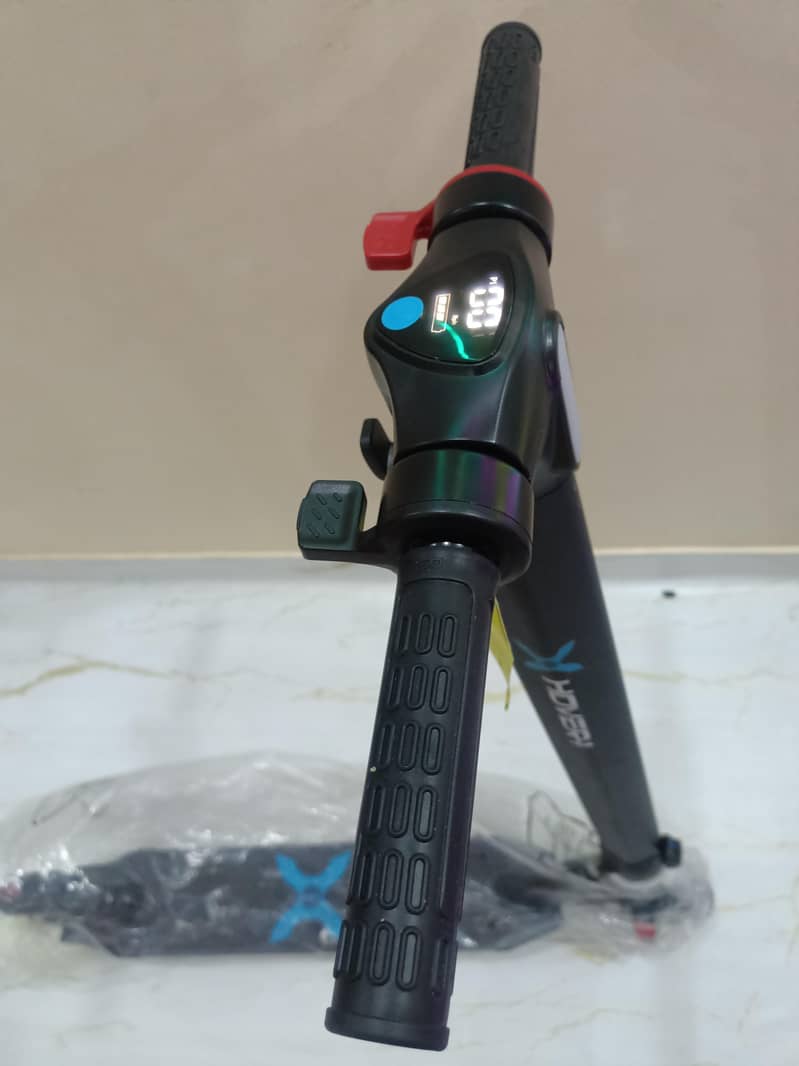 ELECTRIC SCOOTER HOVER 1 7