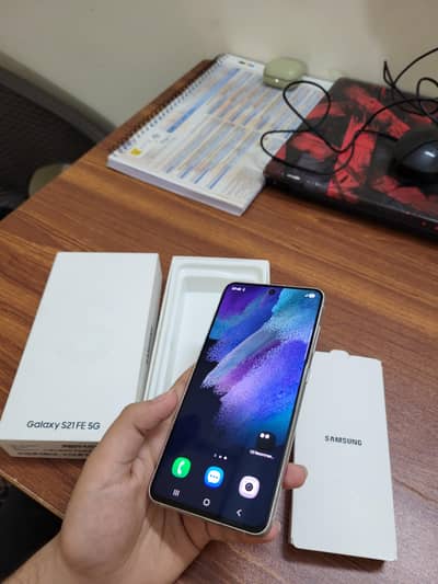 Samsung S21 FE BOX Match IMEI | Factory Unlock | 9/10 condtn
