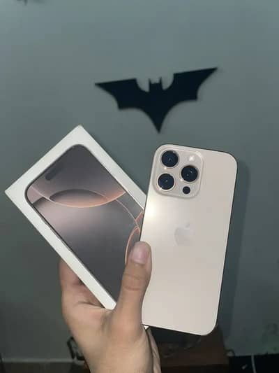 IPhone 16 pro (Desert Titanium)