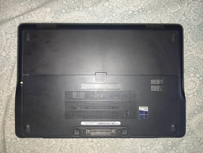 Core i5 and 5th Gen Dell latitude laptop 256/8GB