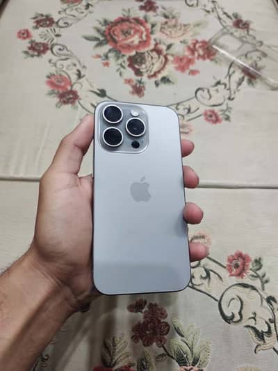 Iphone 15 pro (256) jv