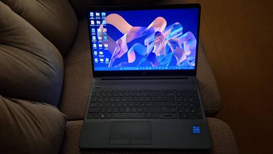 HP 250 G8 Notebook (almost brand new)