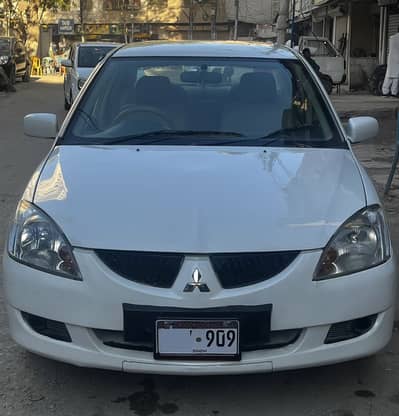 Mitsubishi Lancer GLX 1.3 Automatic