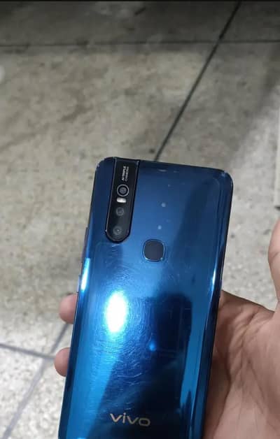 VIVO V15 mobile 8 256