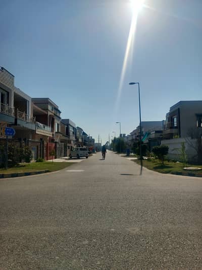 5 marla pair plots for sale in D block phase1 Citi Housing Sargodha road Faisalabad