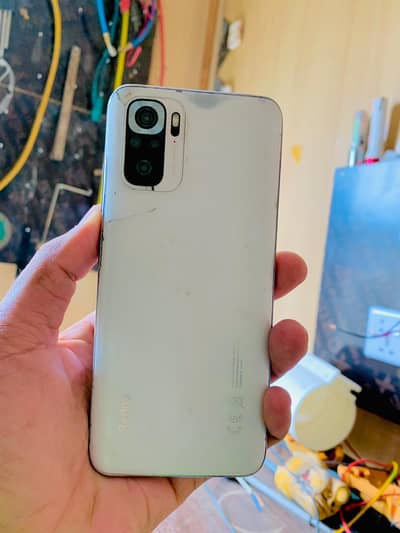 Radmi Note 10 4ram 128gb mobile safe hai koi masla nai hai