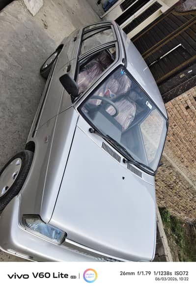 Excellent car, new tyres, totally genuine colour