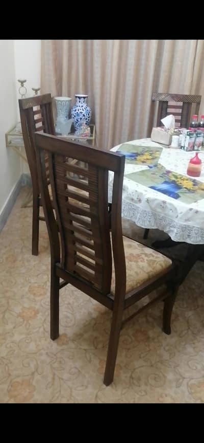 Dining Table with 6 Chairs