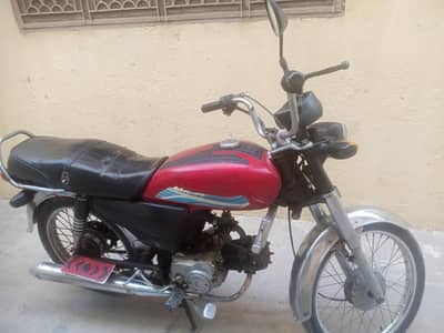 pak hero 70 bike best condition available big chance for you