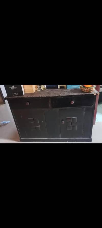 dressing table available for sale