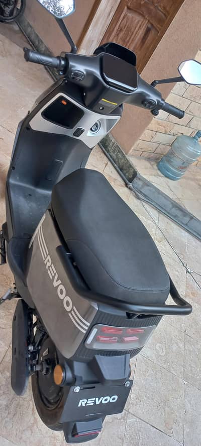 Revoo A11  Excellent Condition