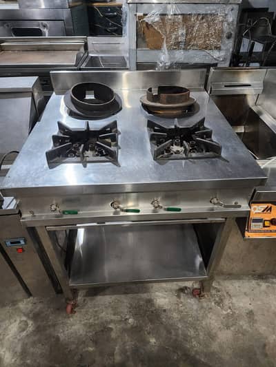 4 Burner Stove (2 Chinese + 2 Pakistani) Commercial Kitchen Stove