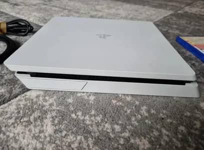 PS4 playstation 4 (slim) for sale 10/10  500 gb with Tekken 7