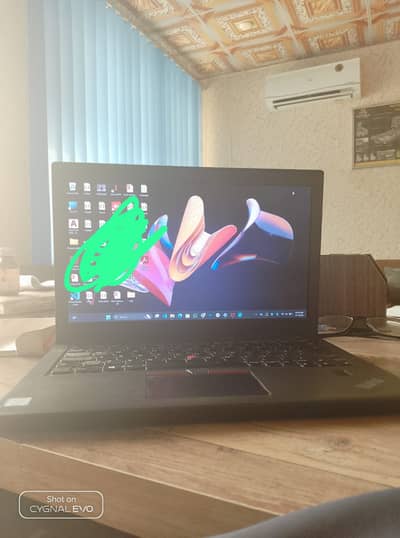 Lenovo Thinkpad x270 Ultra Book ,Core i5 7th generation