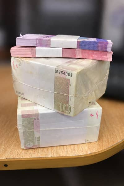 Fresh Currency Notes Bundles Available – Bank Sealed – Wedding / Eidi
