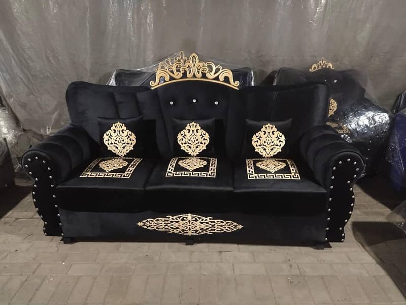 Premium Sofas & Beds – Perfect Condition (10/10) 17