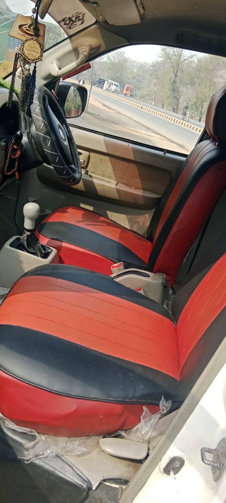 Suzuki APV 2012 Model 8