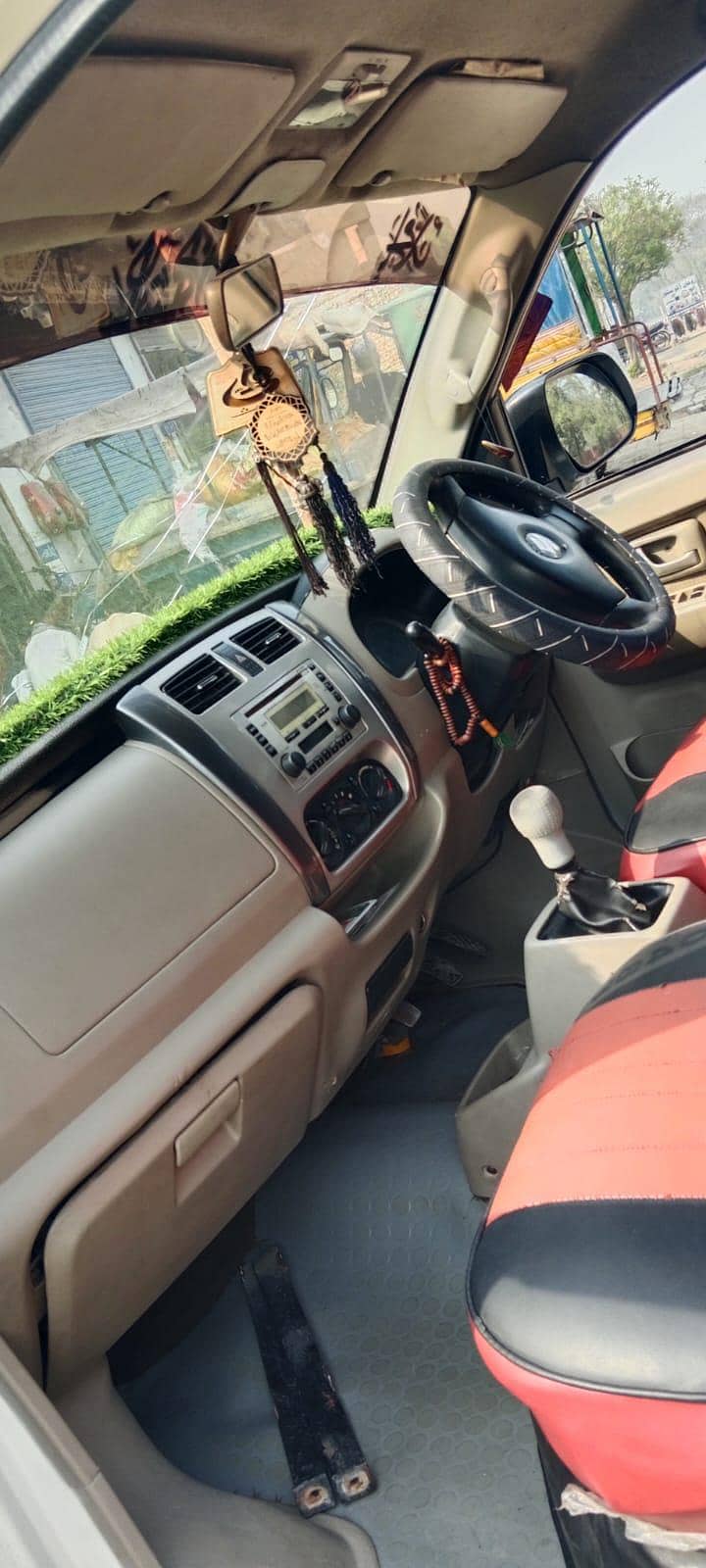 Suzuki APV 2012 Model 9