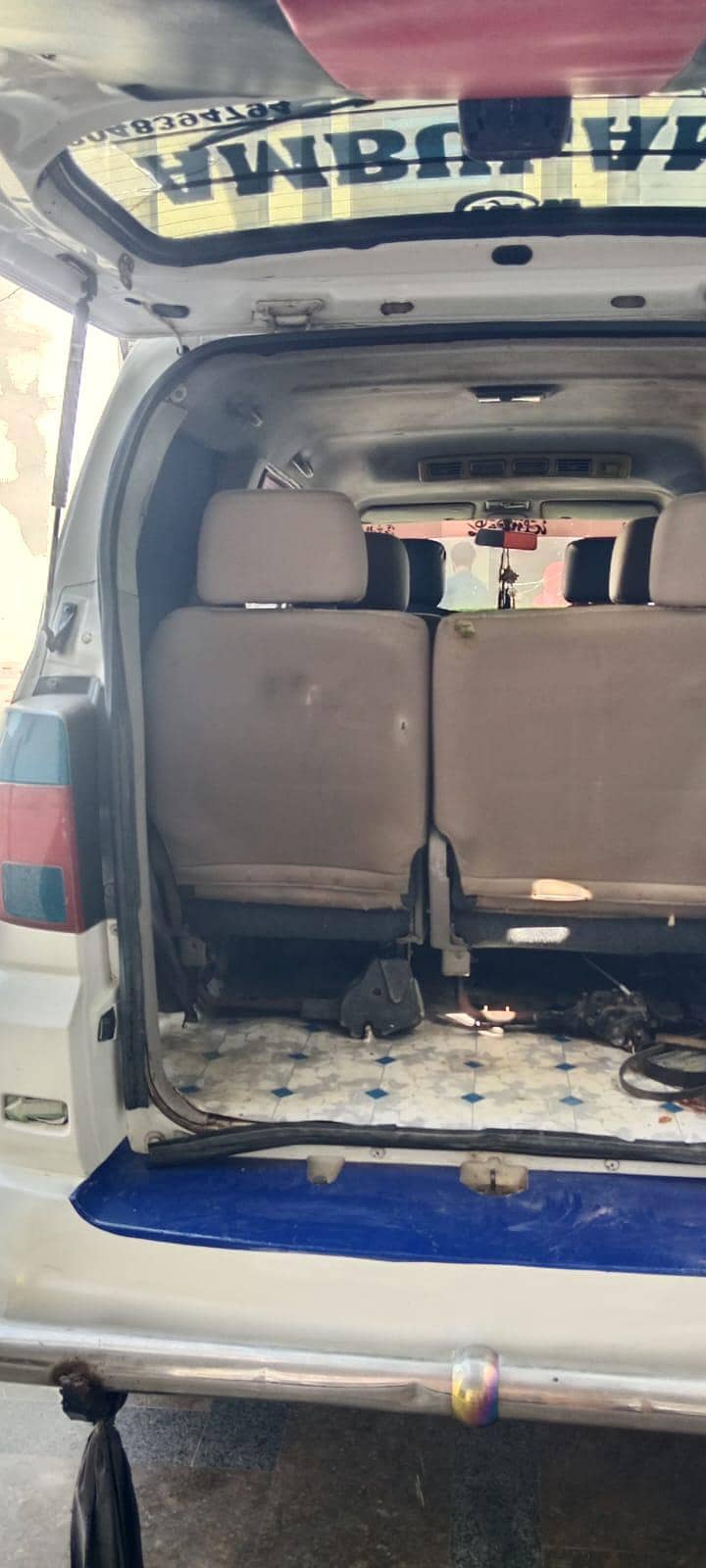 Suzuki APV 2012 Model 17