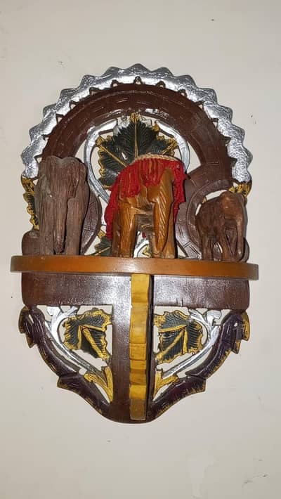 indian woodan elephant wall shelf