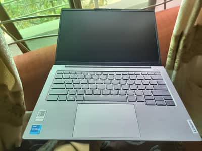 i7 13th Gen, 8gb, 512gb Samsung SSD Condition 8/10