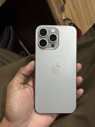 iPhone 15 pro max factory unlock