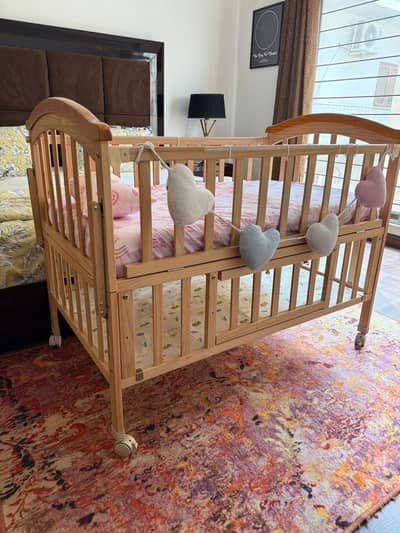 Kids cot gently used