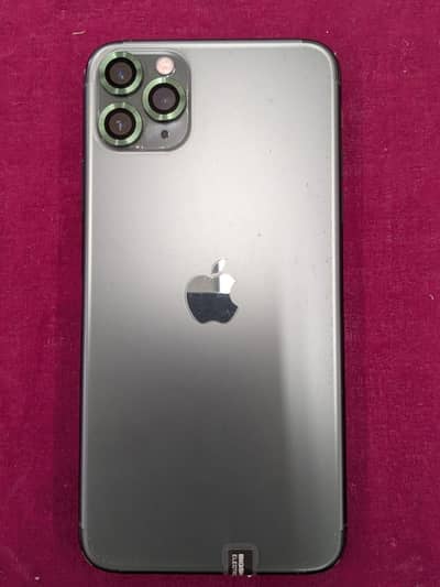 iPhone 11 Pro Max.   64GB