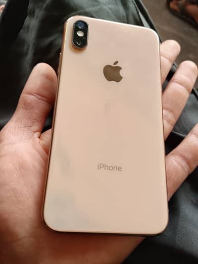 I am saling i phone xs 10 by 10 whater pak mobile h