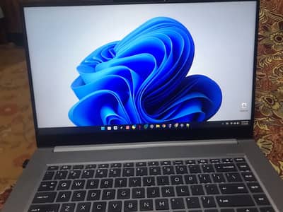 HP ZBook Studio G8 – Core i9 11th Gen, 32GB RAM, 1TB SSD, RTX 3070