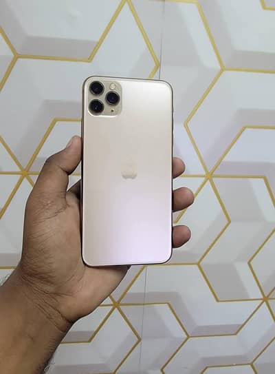 I phone 11 pro max 256GB My WhatsApp Number 0331=7012=635