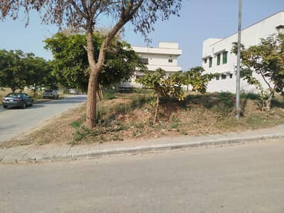 Corner Sector G Plot For Sale Ideal Location Level Plot