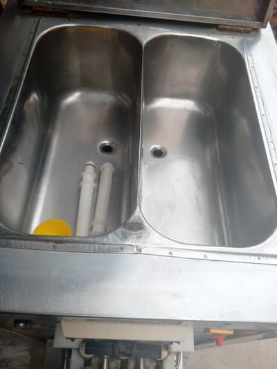 ice cream maker machine