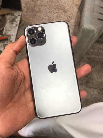 iphone 11pro board short