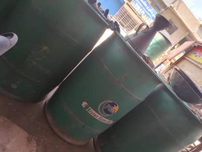 shop k liye bike mechanic or electrician ki Zrort hai