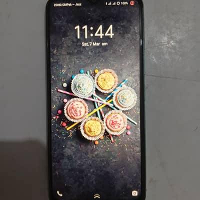 Vivo Y03T Lush Condition Back pe sheet Lagi 4+64