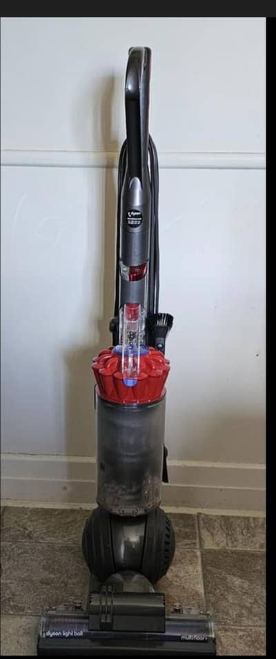 Dyson Dc40 vacuum cleaner/Hover