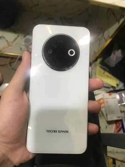 box charger available 10/10 condition