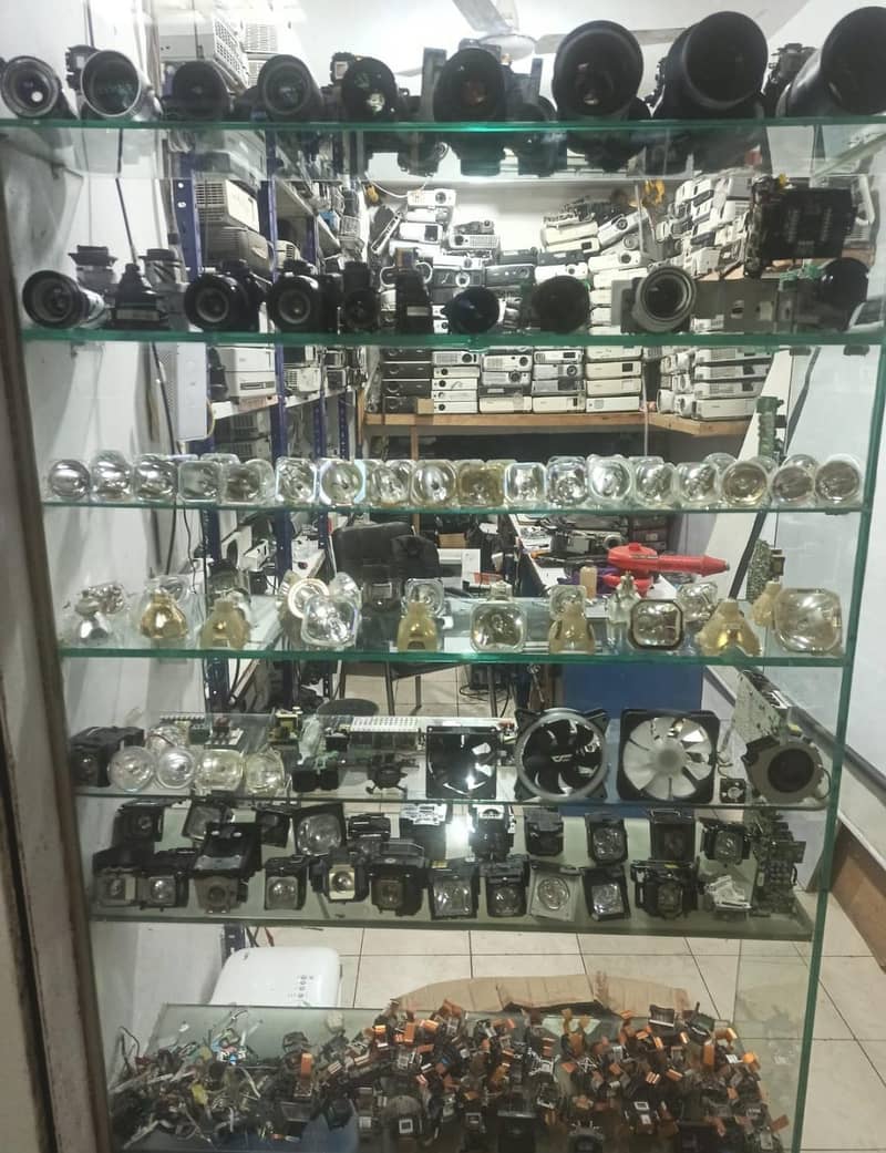 پہلے سیٹ اپ وزٹ کریں پھر فیصلہ کریں  Interactive touch smart Board LED 4