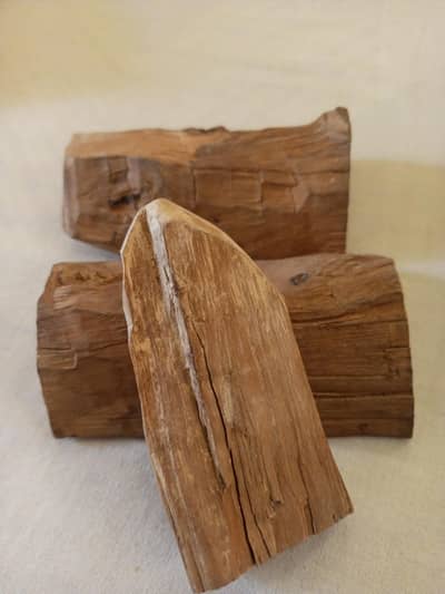 pure light brown sandal wood