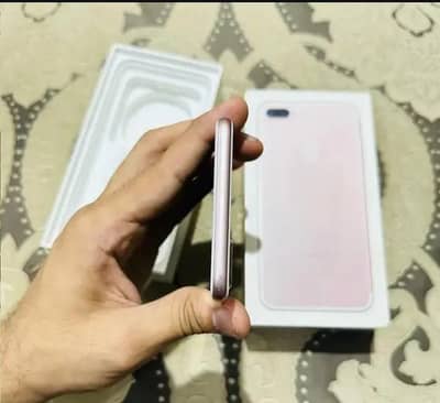 iphone 7 plus 128 GB my WhatsApp number 03 25 022 67 56